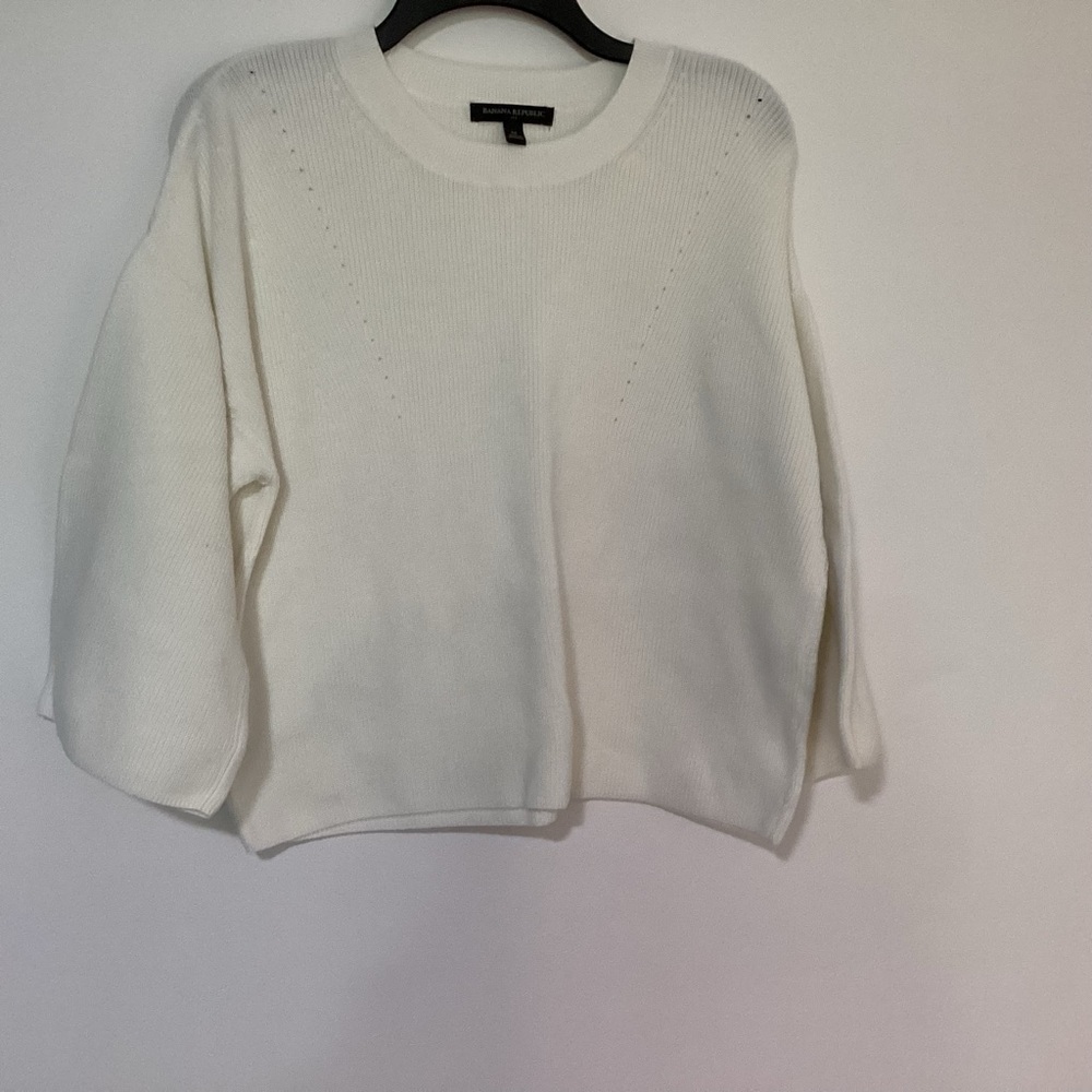 Banana Republic Loose Pullover Sweater Medium